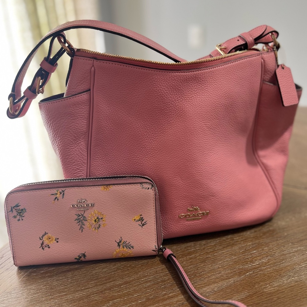Pink Coach Satchel. Used a couple times. Perfect condition